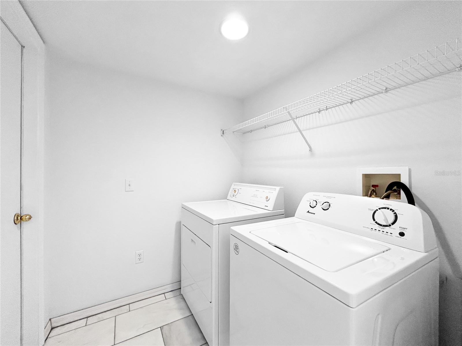 RANDA RIDGE PH 01 - Residential Lease