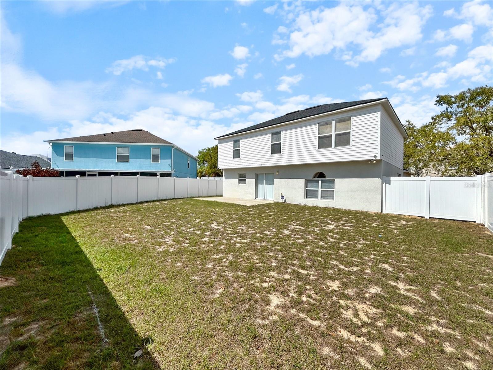 RANDA RIDGE PH 01 - Residential Lease