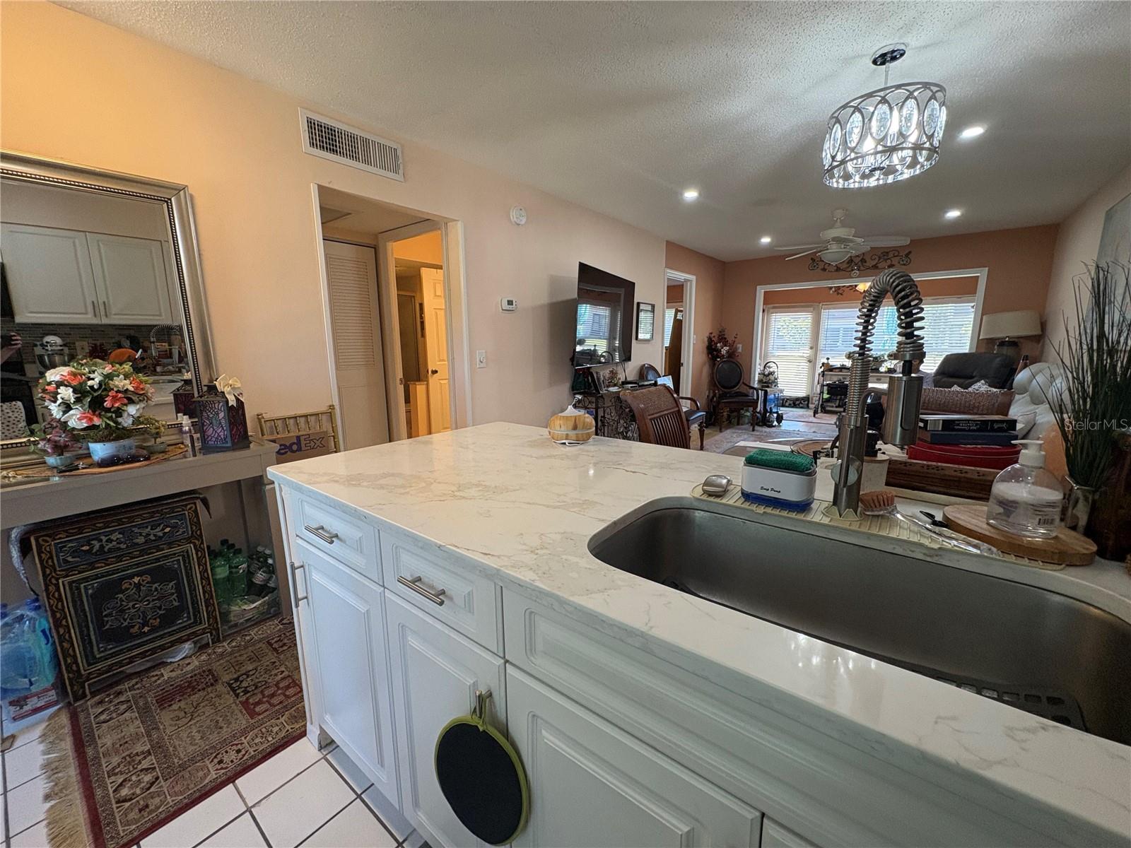 MISSION HILLS CONDO - Residential Lease