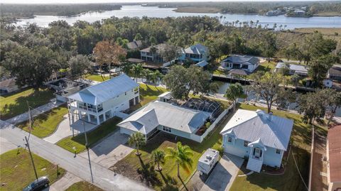 A home in CRYSTAL RIVER