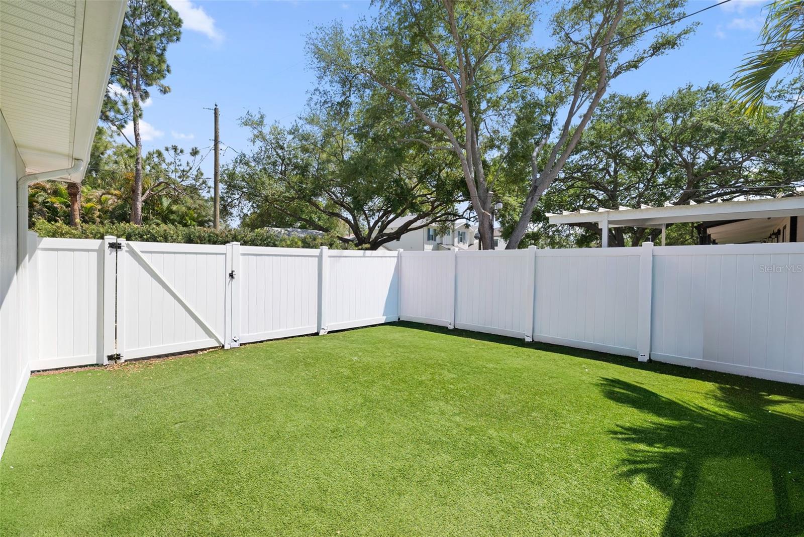 BEL MAR REV UNIT 5 - Residential