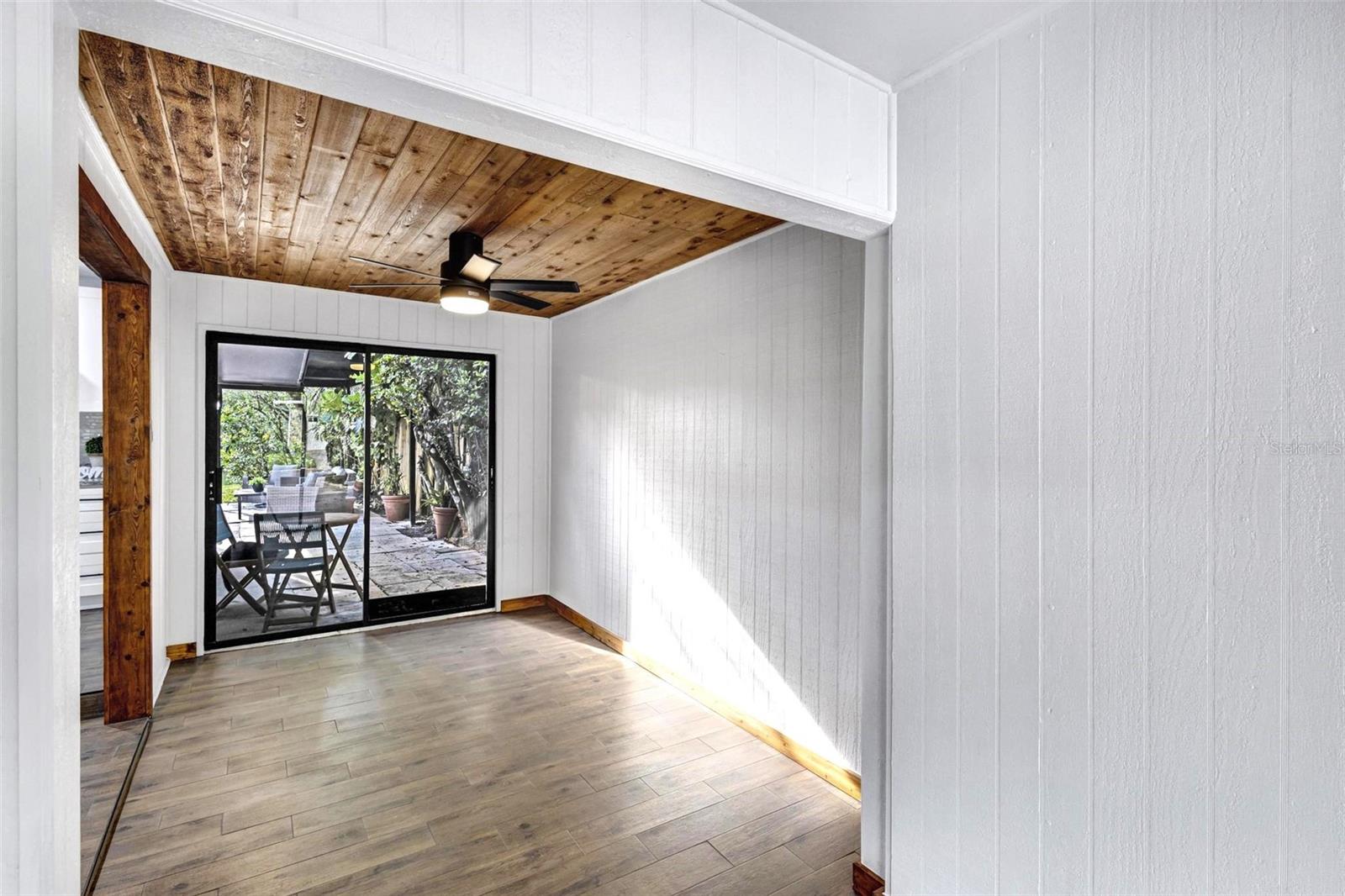 REPLAT PT PLEASANT PARK SUB - Residential Lease