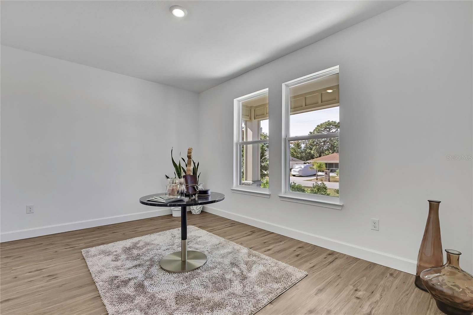 SPRING HILL - Residential