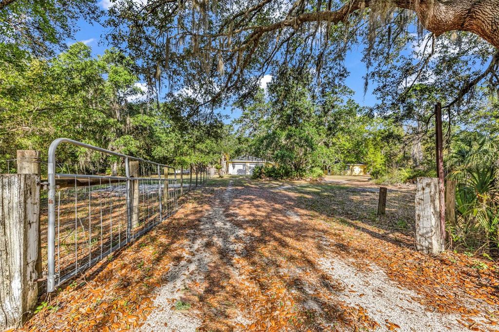 Photo of 3309 SW Gopher Trail, Arcadia, FL 34266 (MLS # C7524710)