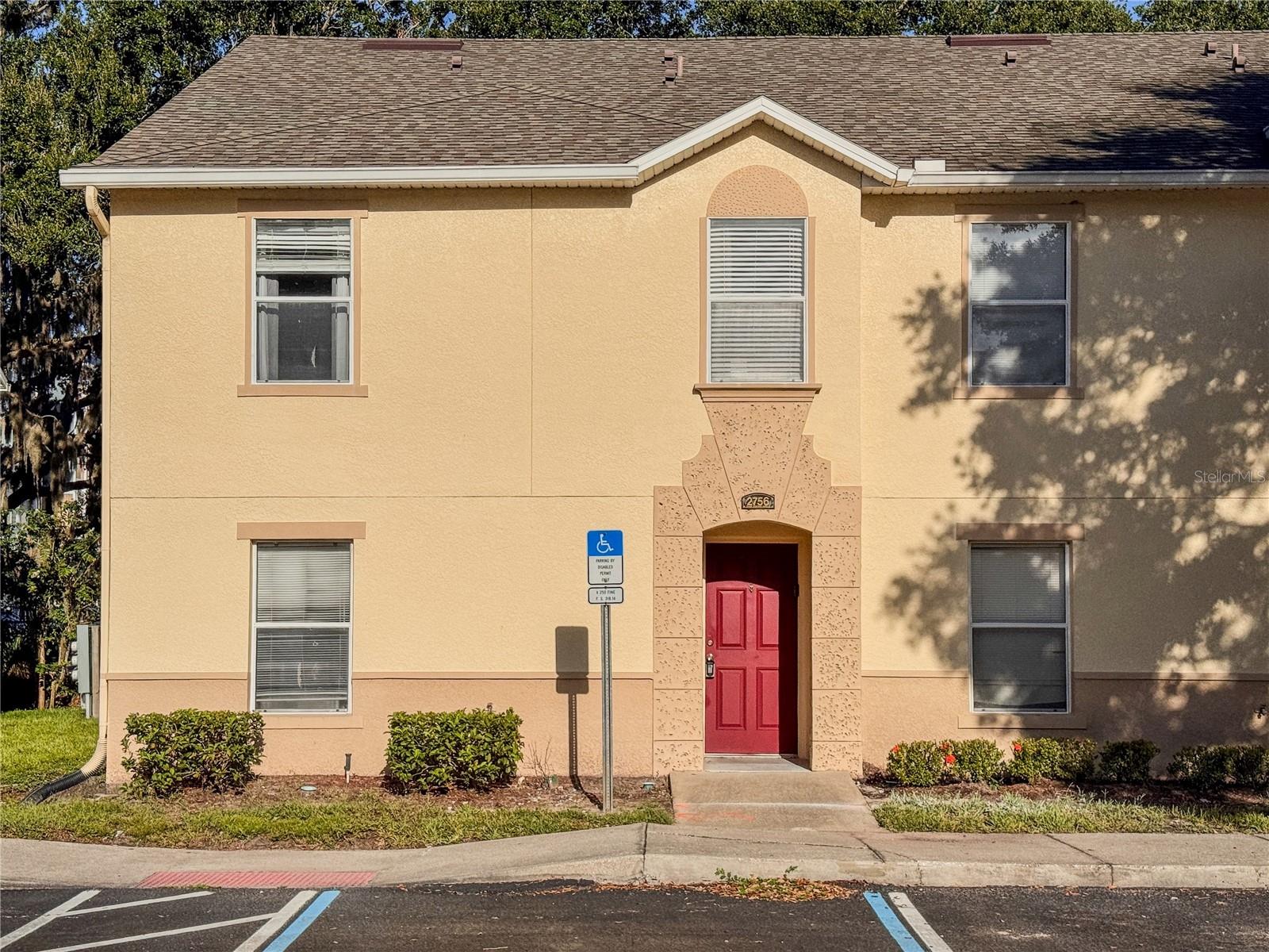 Spacious 4-bedroom, 3-bath townhome in the popular gated community of Club Cortile! This well-maintained home features a comfortable blend of tile and carpet flooring throughout. The generous primary suite features an en-suite bath with a relaxing garden tub, a walk-in shower, and ample closet space. Enjoy your morning coffee or evening breeze on the screened-in porch. Zoned for both long-term and short-term rentals, this property offers excellent flexibility for investors or full-time residents. Conveniently located near major highways, world-famous attractions, shopping, and dining. Community amenities include a resort-style pool, clubhouse, fitness center, tennis courts, and a playground?everything you need for comfortable Florida living!