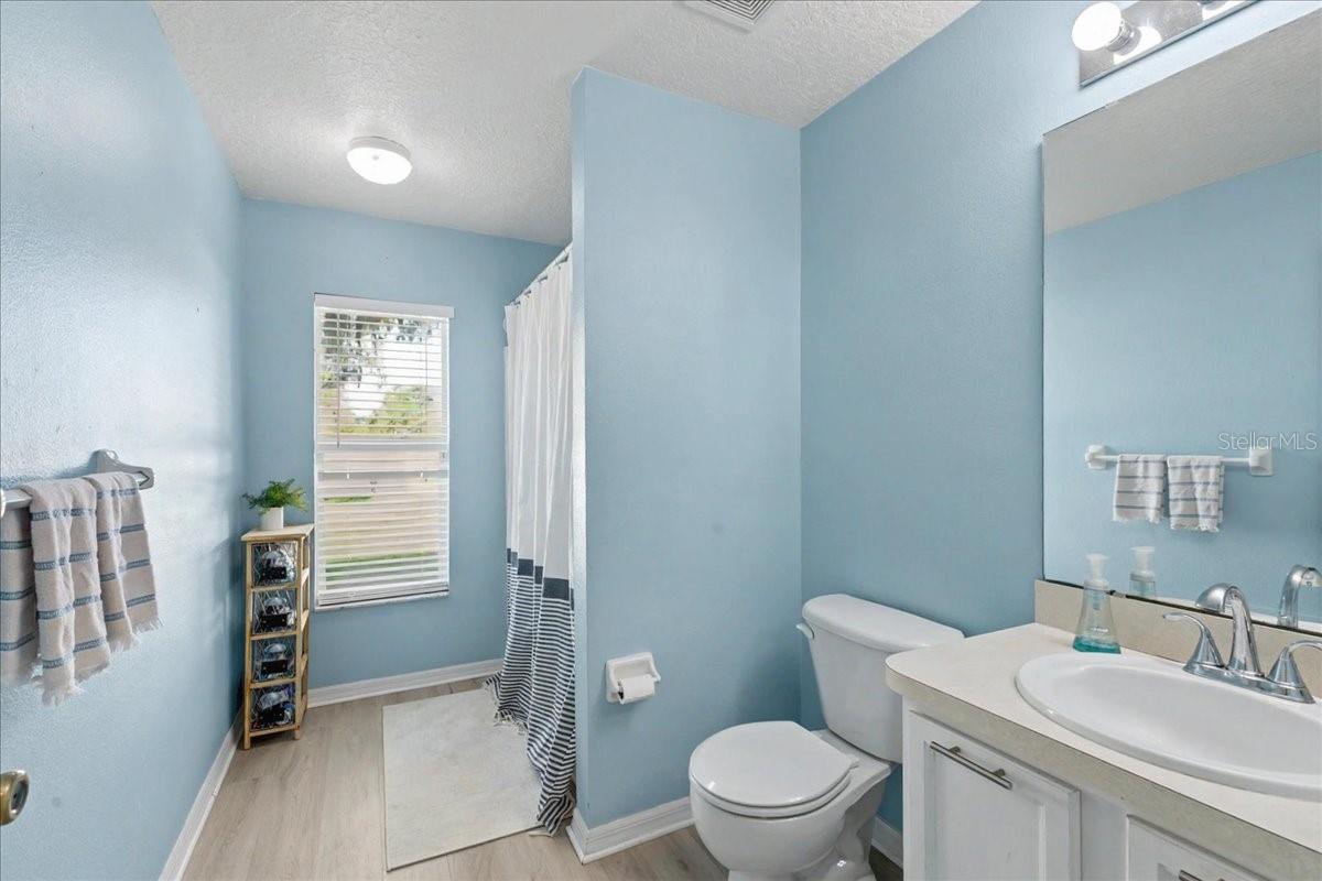 MARINERS GATE PH 01 - Residential