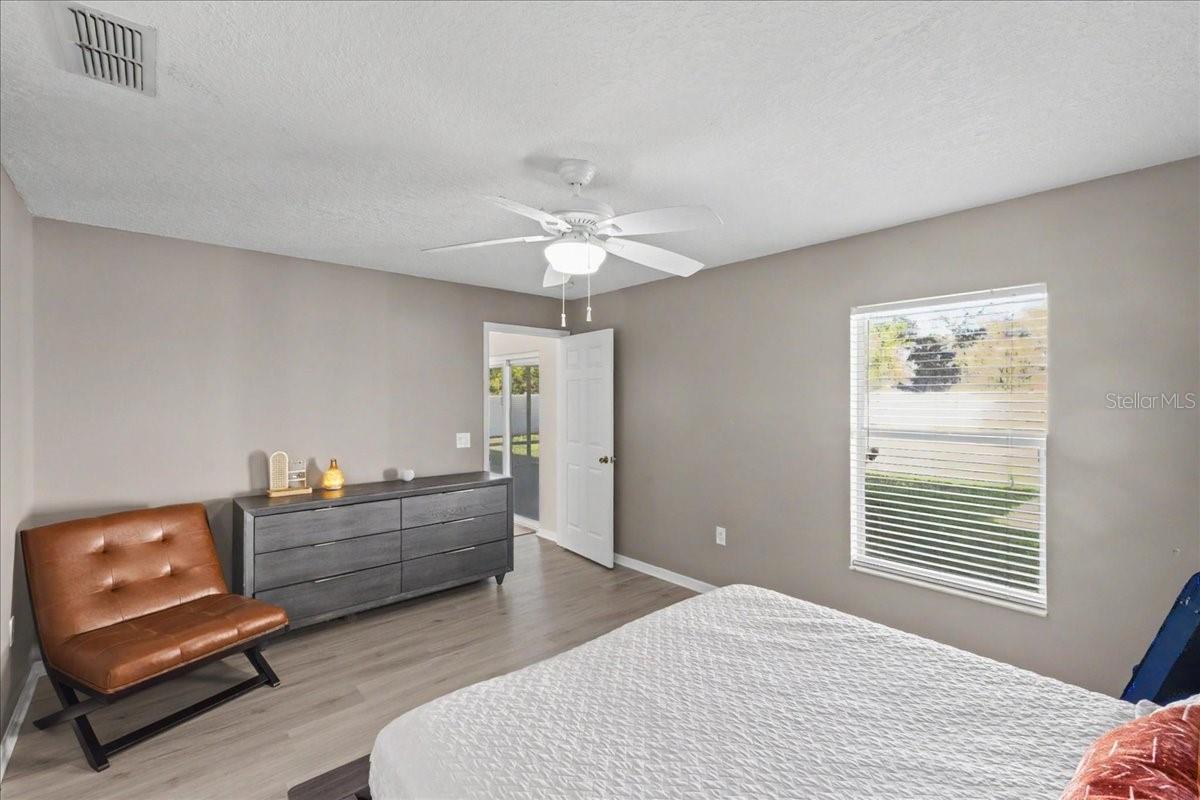 MARINERS GATE PH 01 - Residential