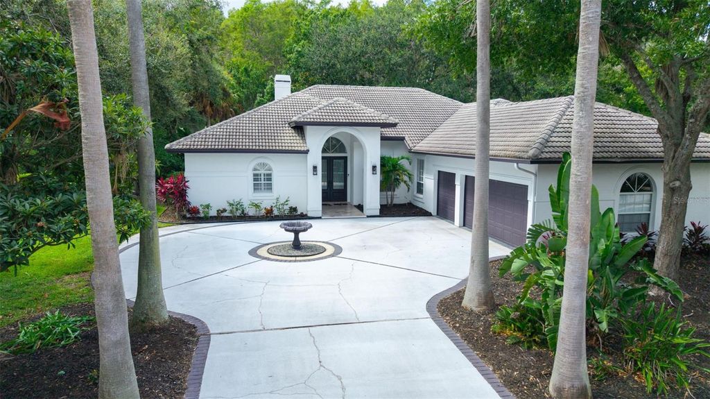 Photo of 6135 Savoy Circle, Lutz, FL 33558 (MLS # W7879266)