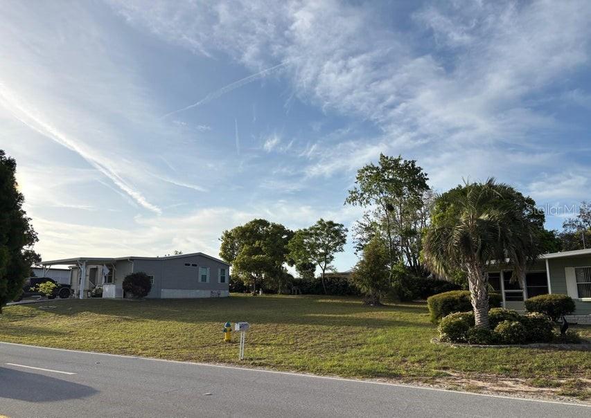 BROOKRIDGE COMM - Land