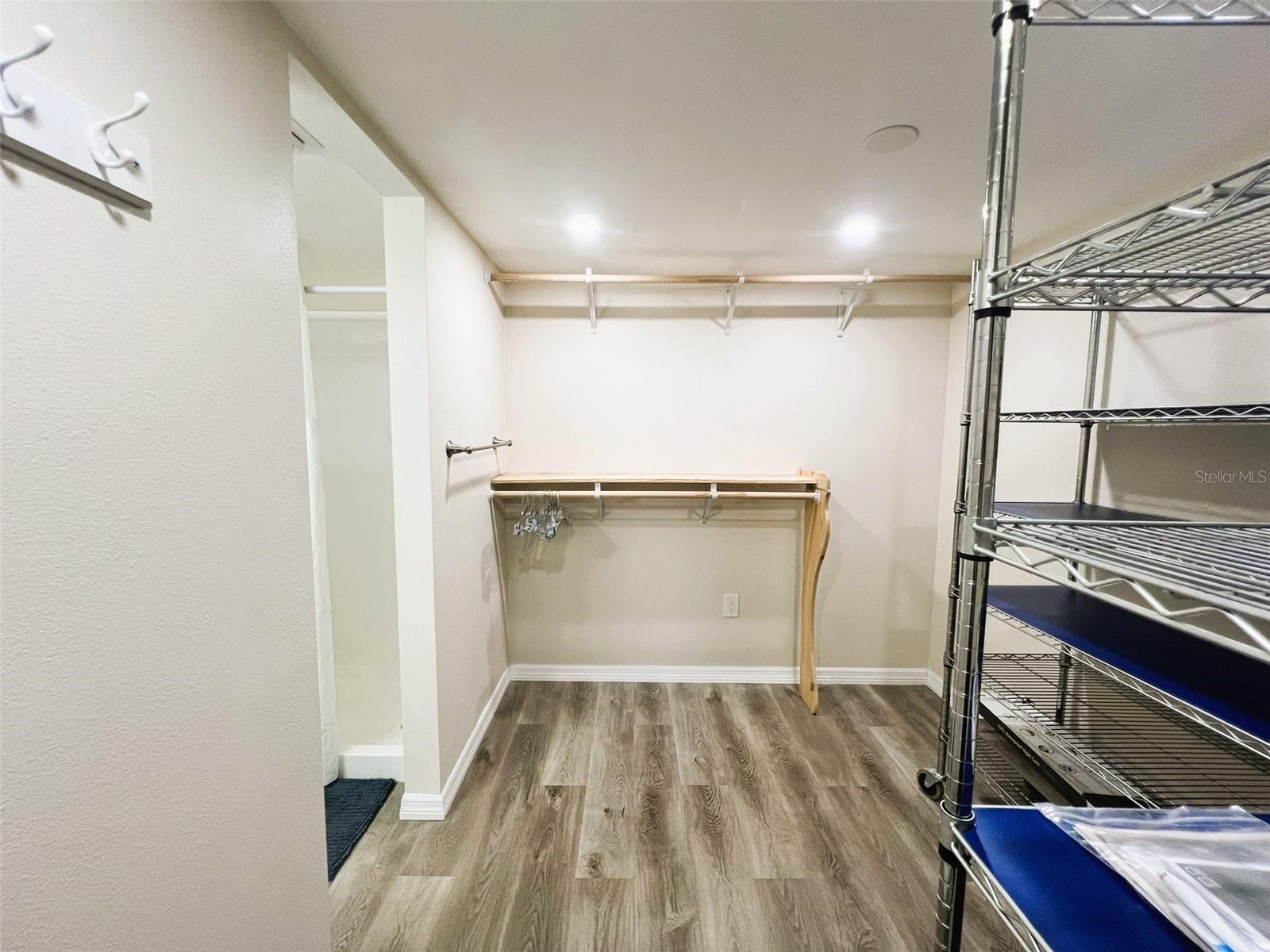 DESOTO SQUARE VILLAS - Residential Lease