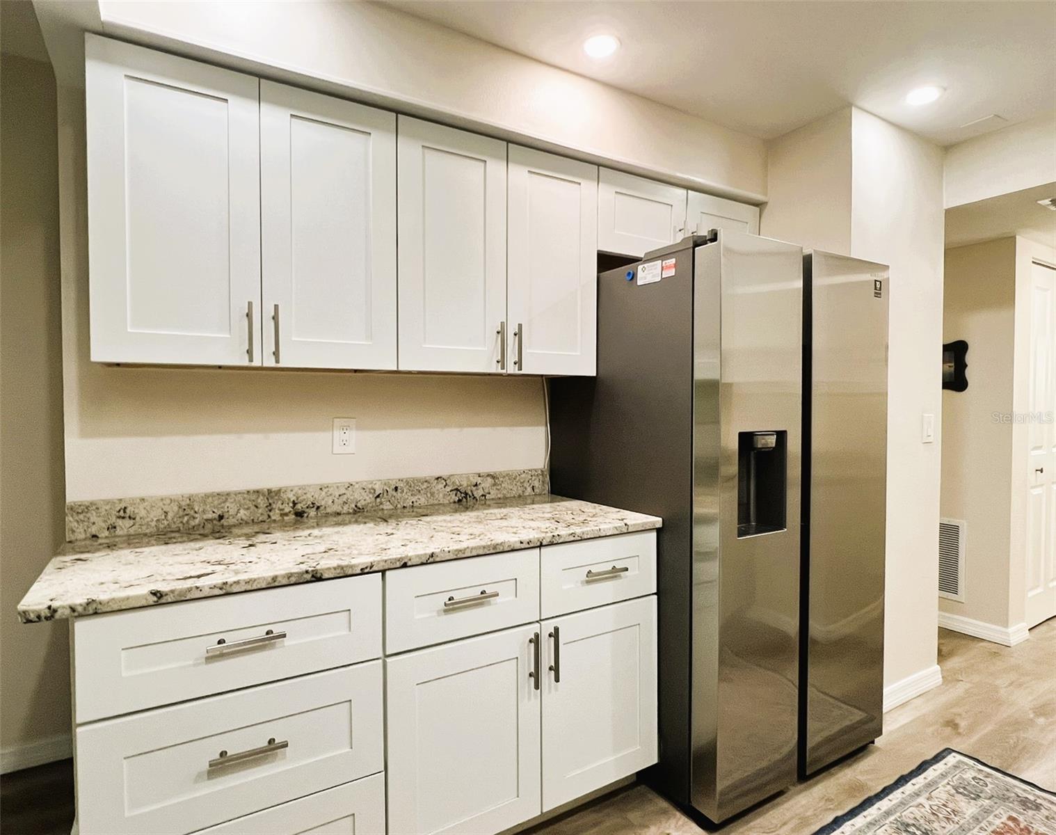 DESOTO SQUARE VILLAS - Residential Lease