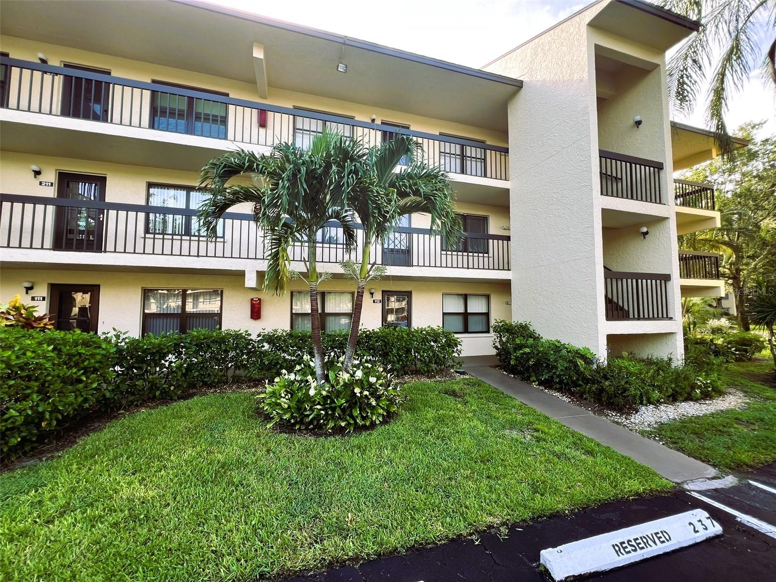 DESOTO SQUARE VILLAS - Residential Lease