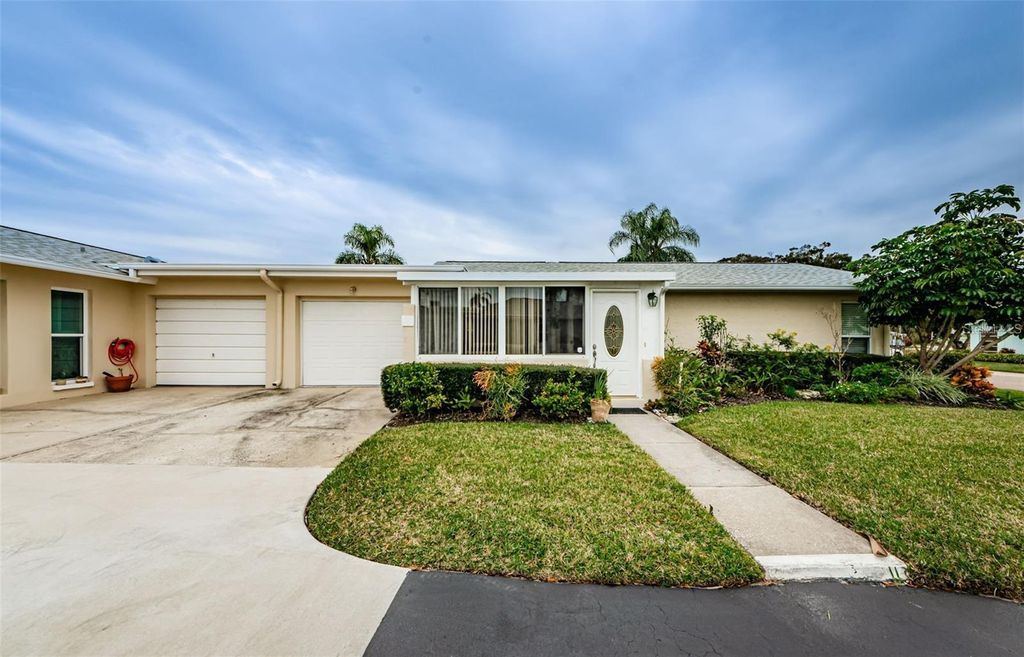 Photo of 2739 Sherbrooke Lane #B, Palm Harbor, FL 34684 (MLS # TB8462674)