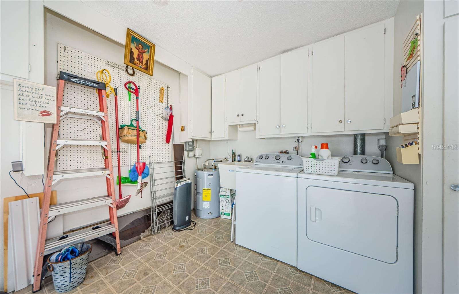 HIGHLAND LAKES CONDO - Residential