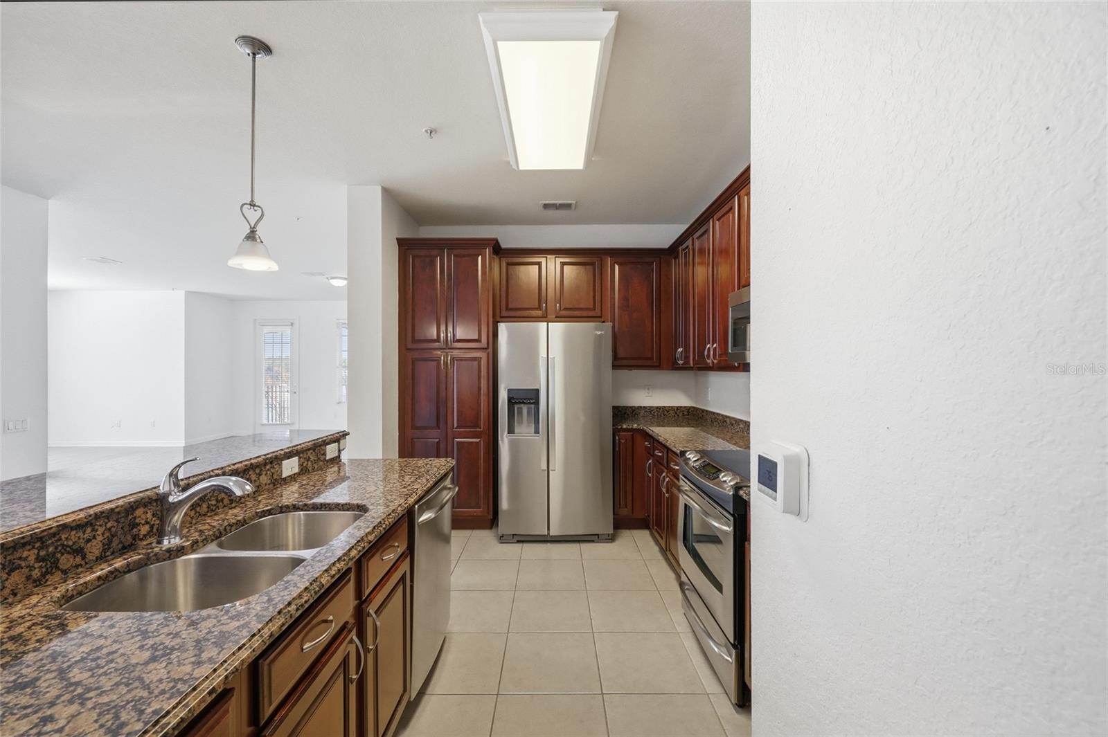 STONEBRIDGE RESERVE PH 03 - Residential Lease