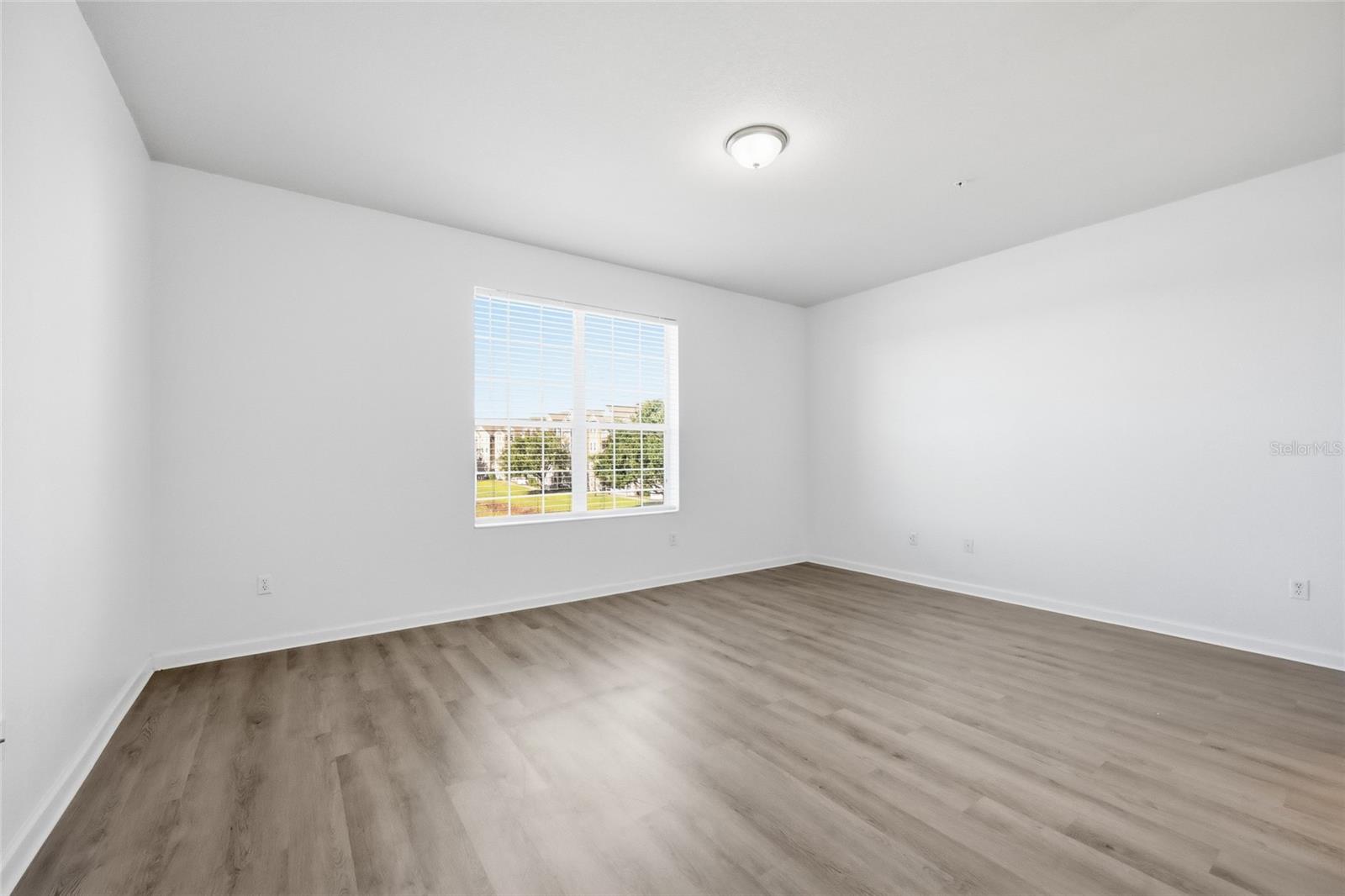 STONEBRIDGE RESERVE PH 03 - Residential Lease