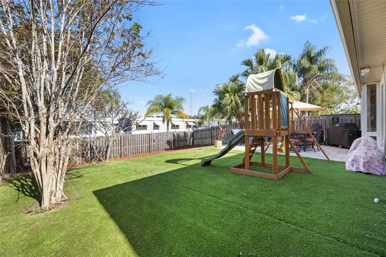 BROOKFIELD - Residential