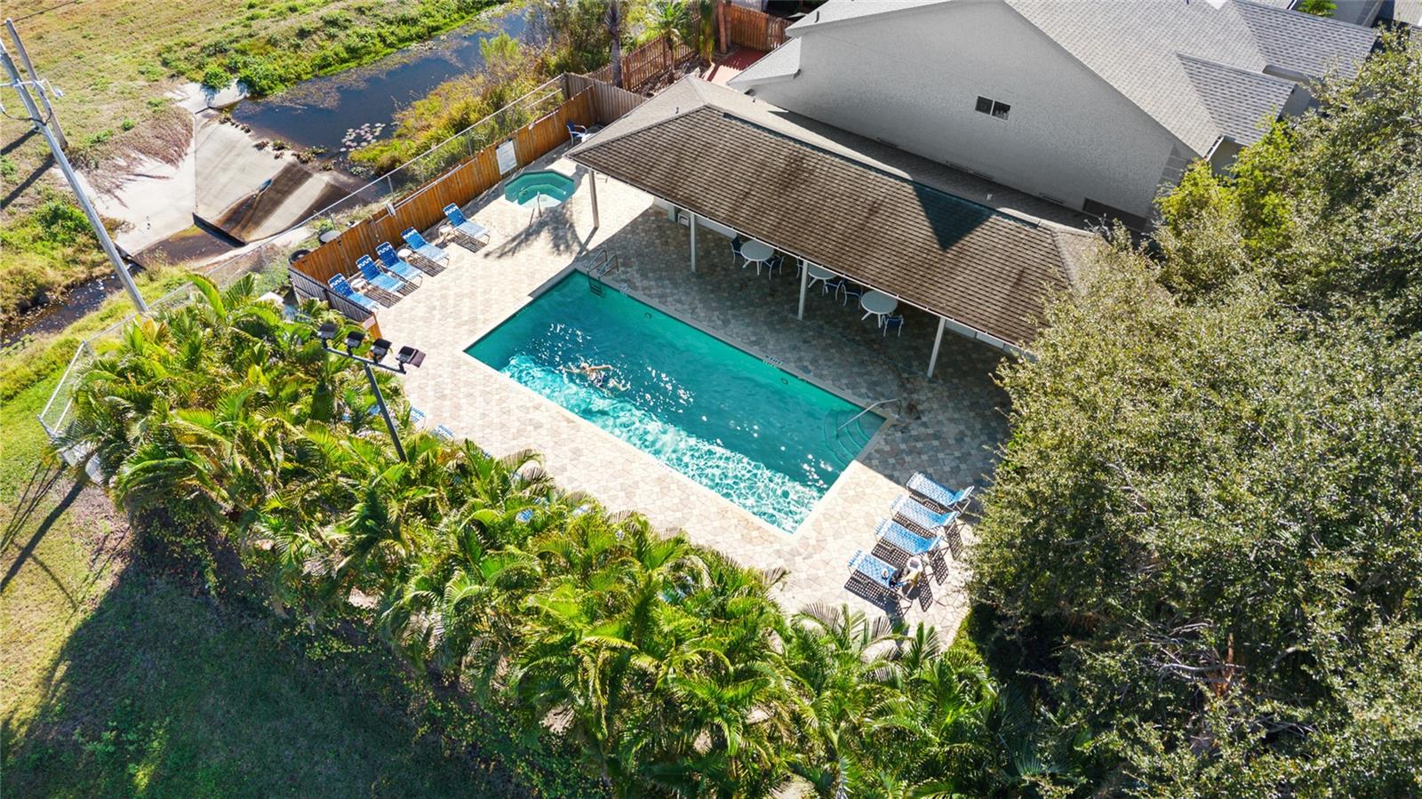 BROOKFIELD - Residential