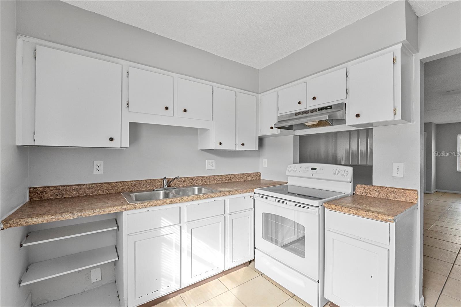 CHESTNUT WOODS SUB - Residential Income