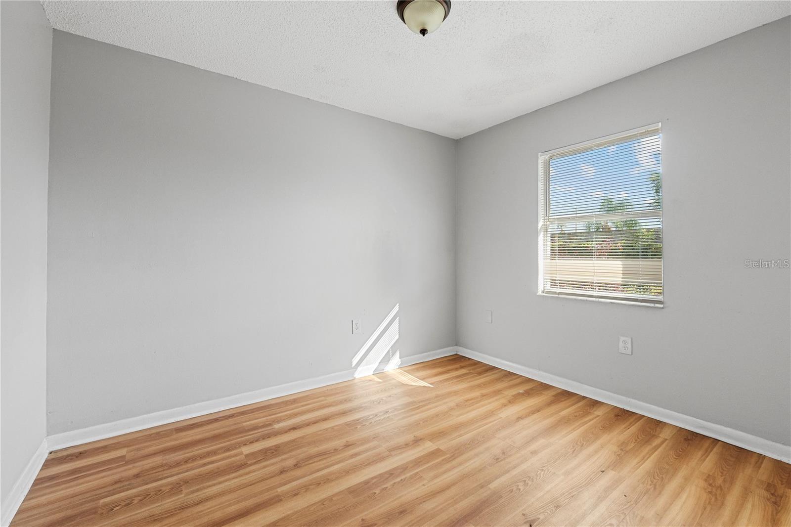 CHESTNUT WOODS SUB - Residential Income