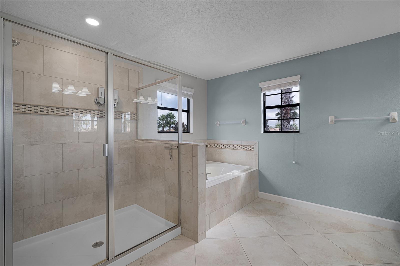 STONEYBROOK SOUTH PH 1 REP OF TRACTS C1 & H1 - Residential Lease