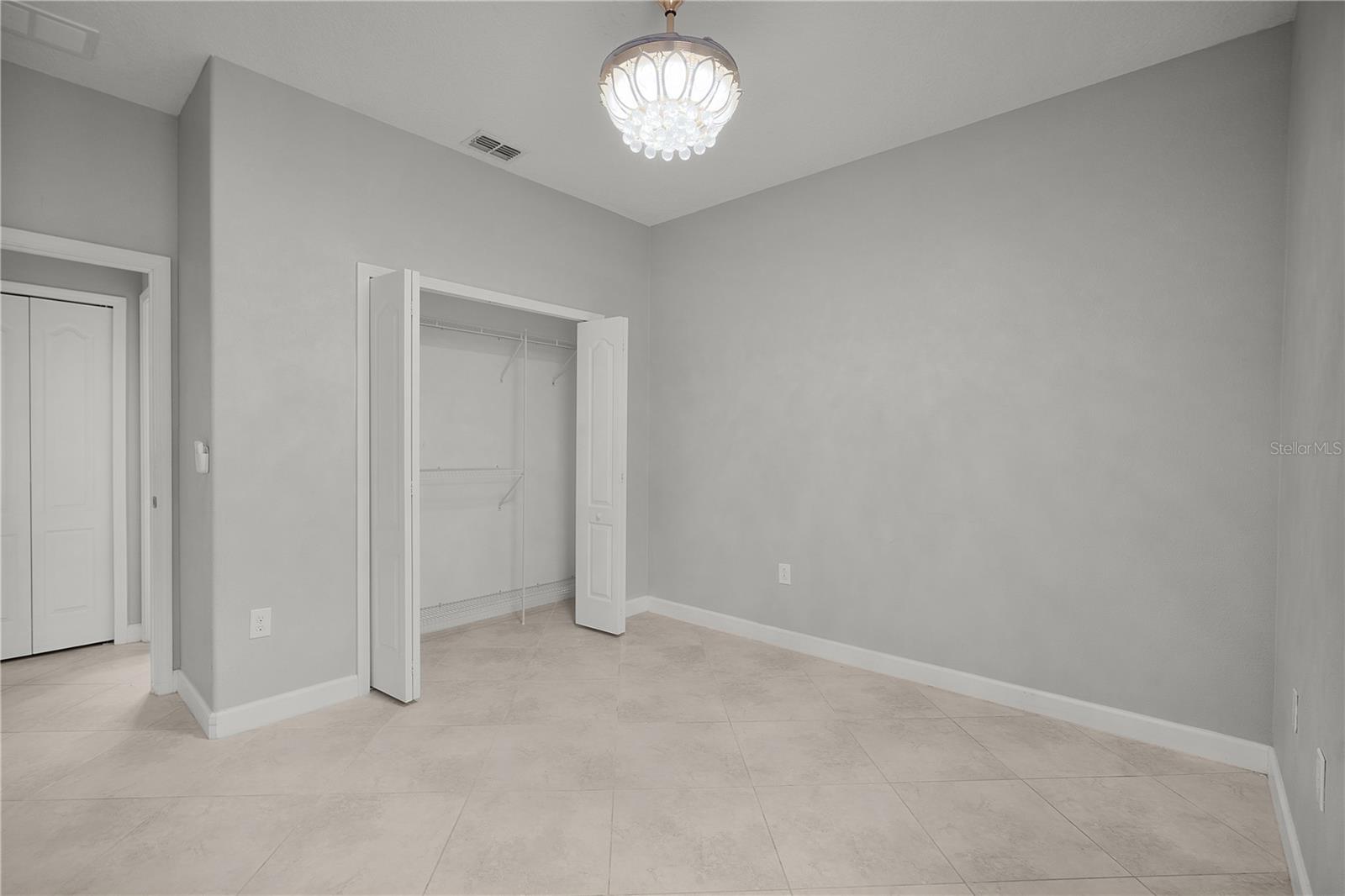 STONEYBROOK SOUTH PH 1 REP OF TRACTS C1 & H1 - Residential Lease