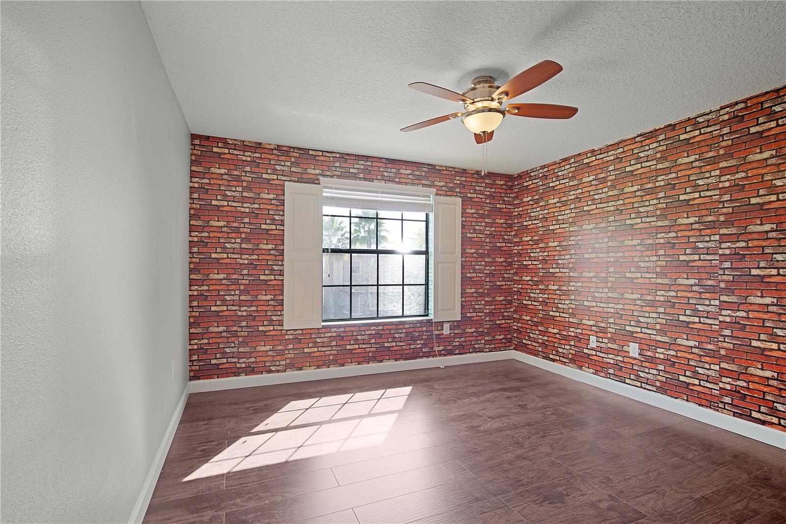 STONEYBROOK SOUTH PH 1 REP OF TRACTS C1 & H1 - Residential Lease