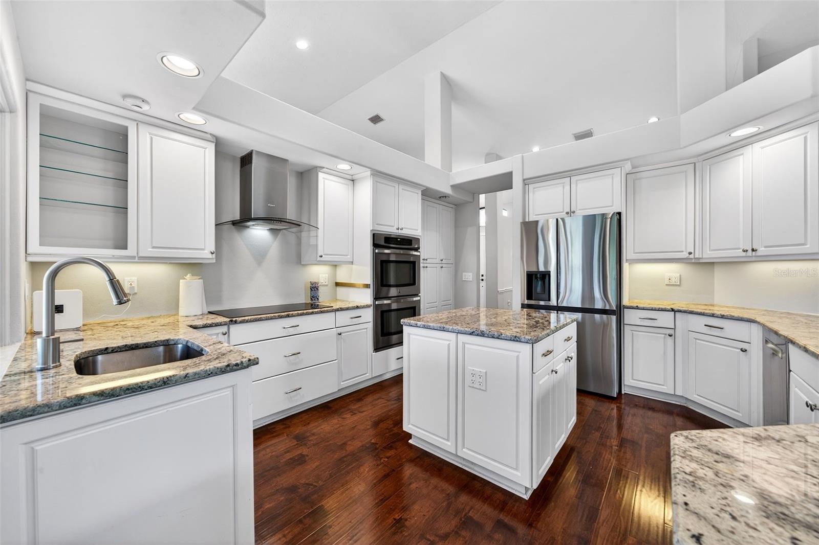 DEER CREEK - Residential Lease