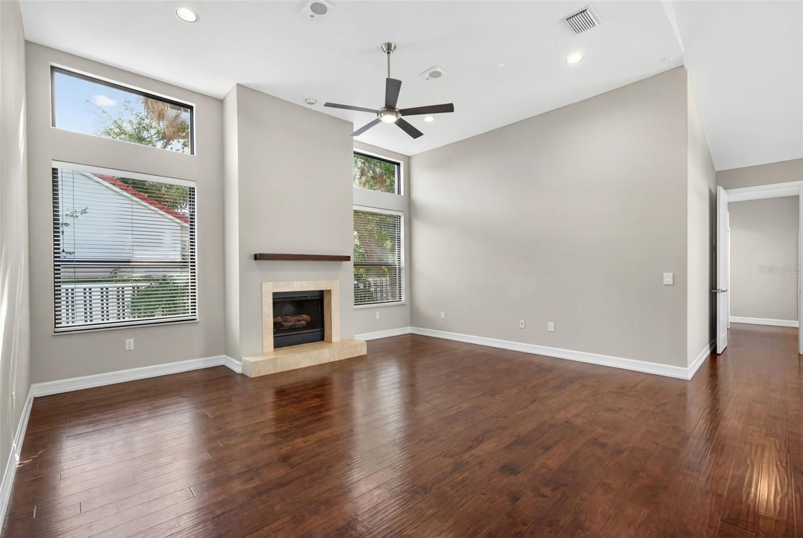 DEER CREEK - Residential Lease