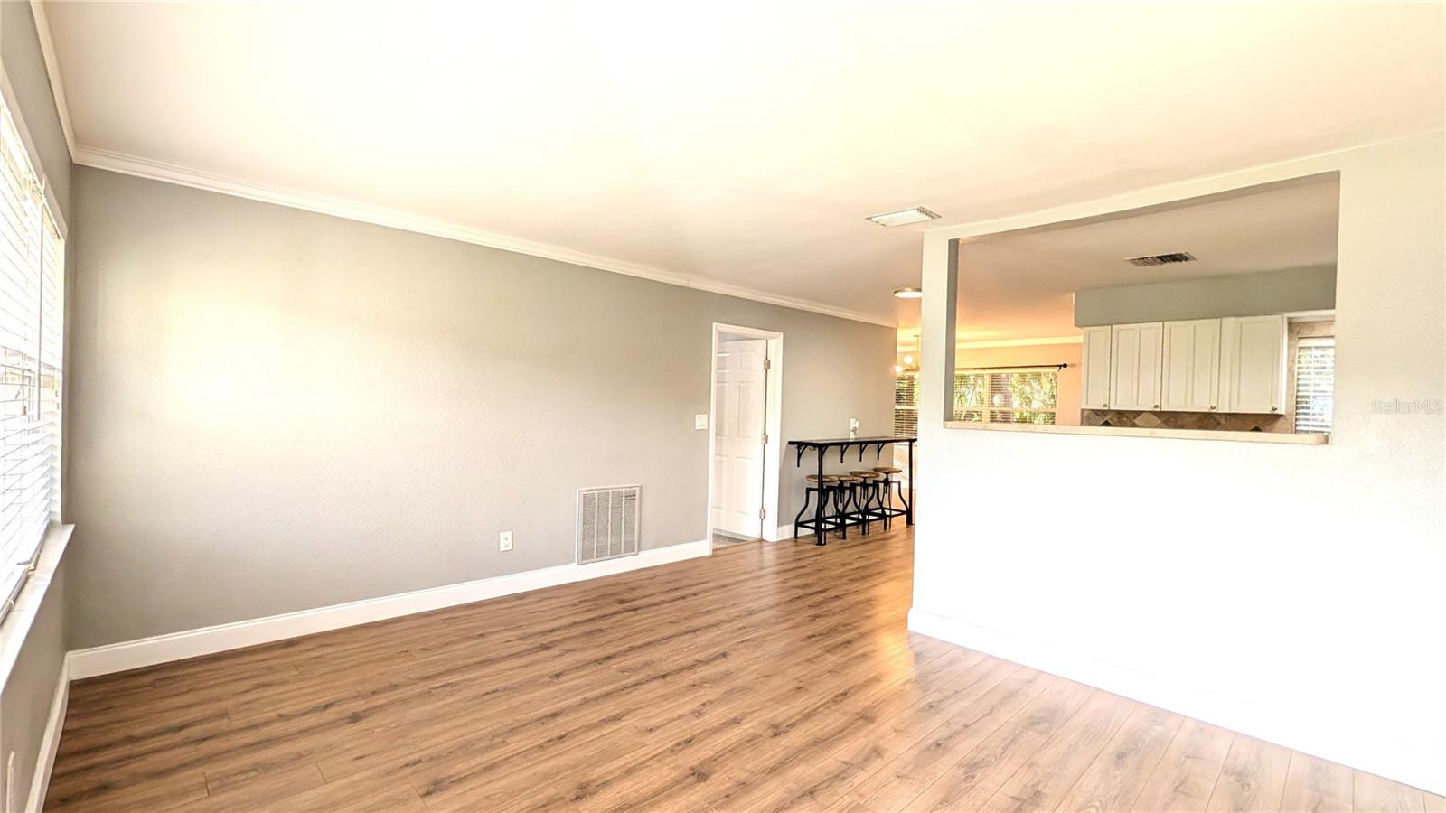 3005 W MARLIN AVENUE