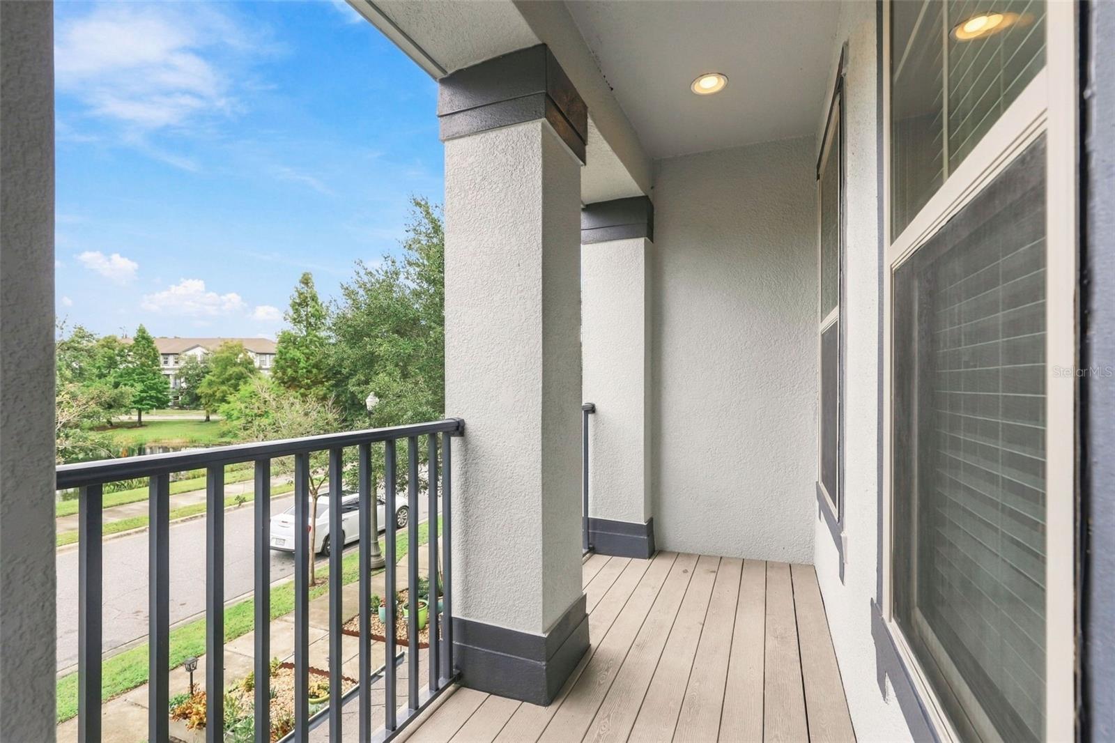 10818 SUNSET RIDGE LANE