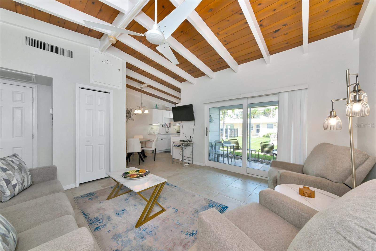 CASA MAR - Residential