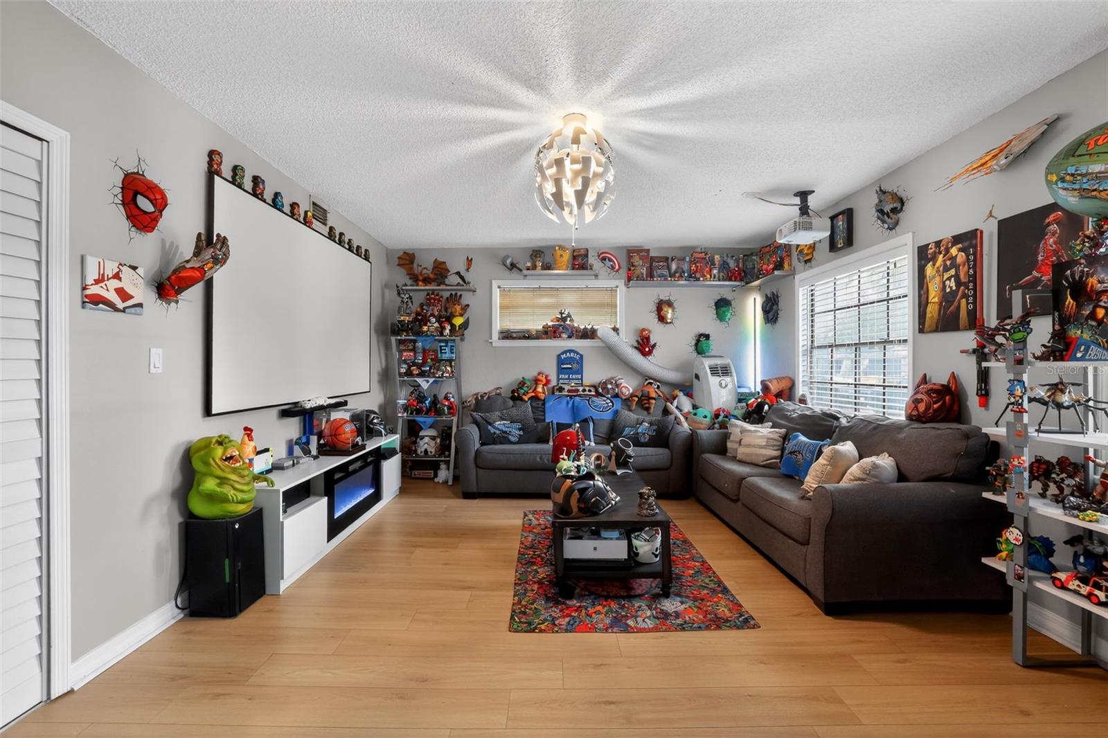 SOUTHWOOD HILLS UNIT 14 - Residential