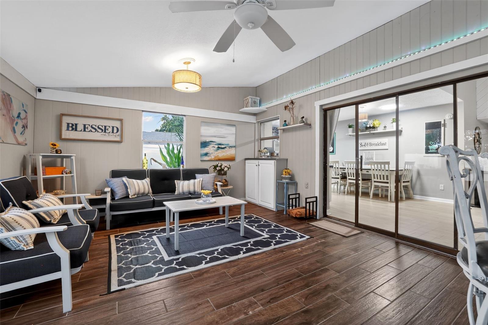 SOUTHWOOD HILLS UNIT 14 - Residential