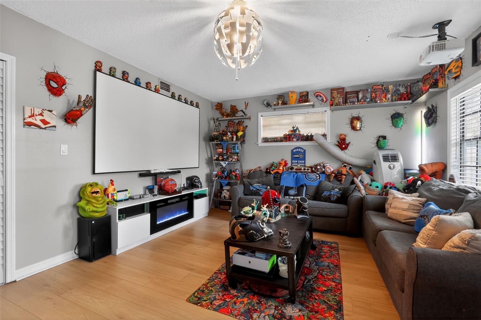 SOUTHWOOD HILLS UNIT 14 - Residential