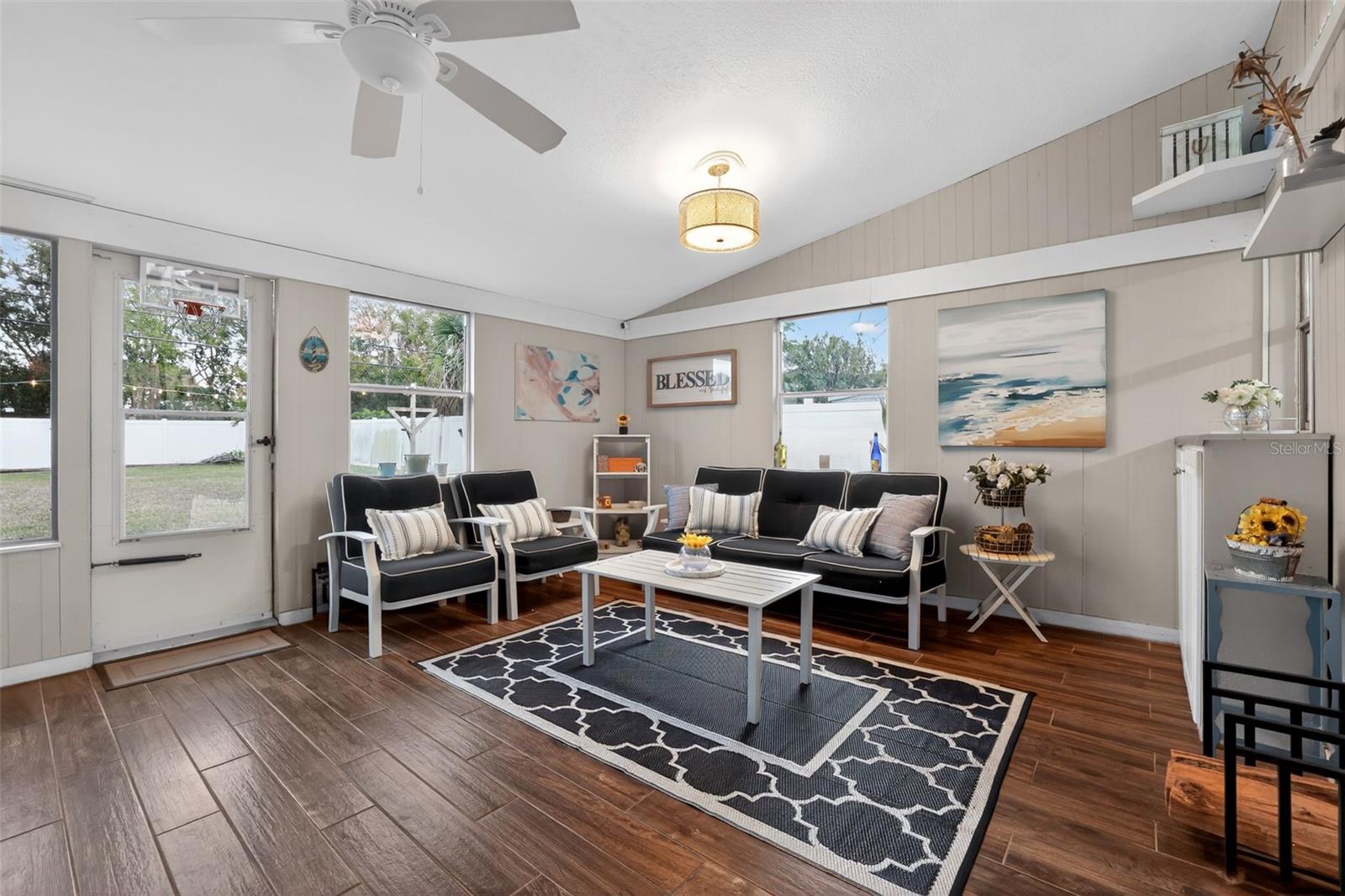 SOUTHWOOD HILLS UNIT 14 - Residential