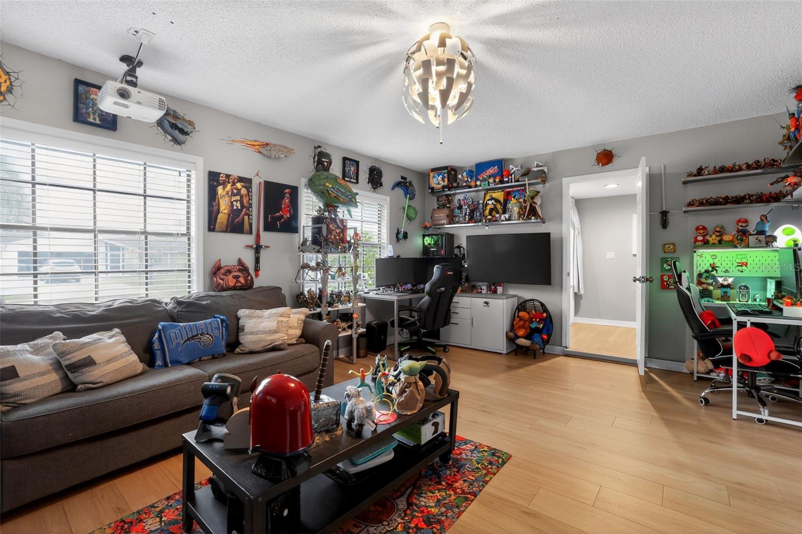 SOUTHWOOD HILLS UNIT 14 - Residential