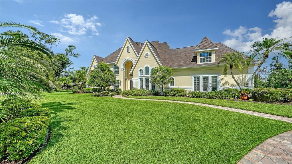 Photo of 7401 Hemlock Lane, Sarasota, FL 34241 (MLS # A4667901)