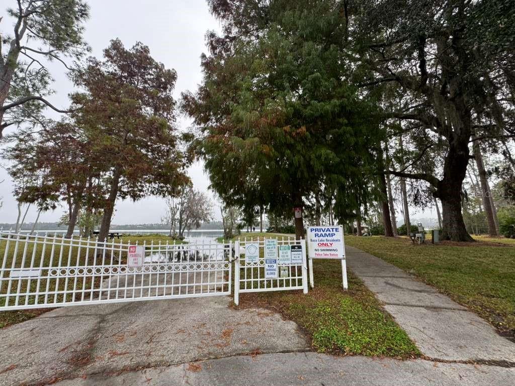 LAKESIDE AT BASS LAKE - Residential Lease