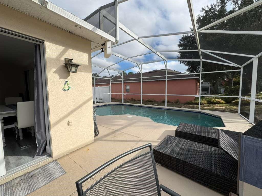 LAKESIDE AT BASS LAKE - Residential Lease