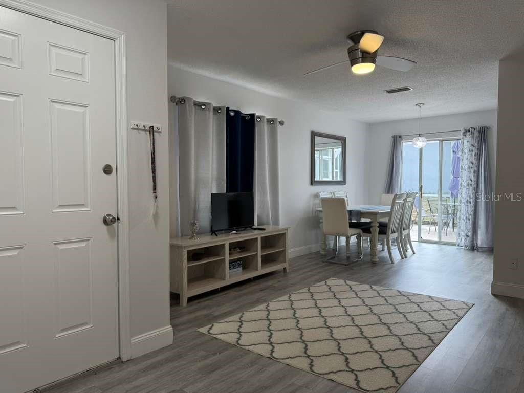 LAKESIDE AT BASS LAKE - Residential Lease