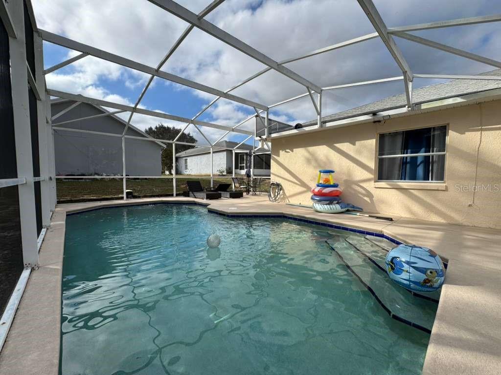 LAKESIDE AT BASS LAKE - Residential Lease