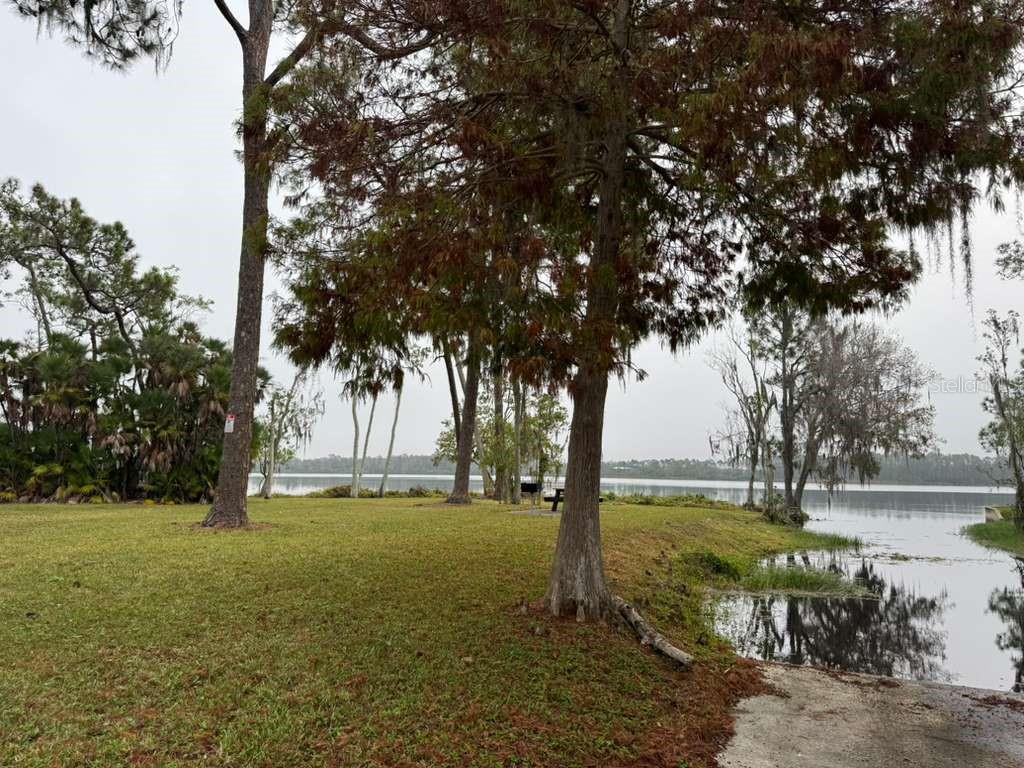 LAKESIDE AT BASS LAKE - Residential Lease