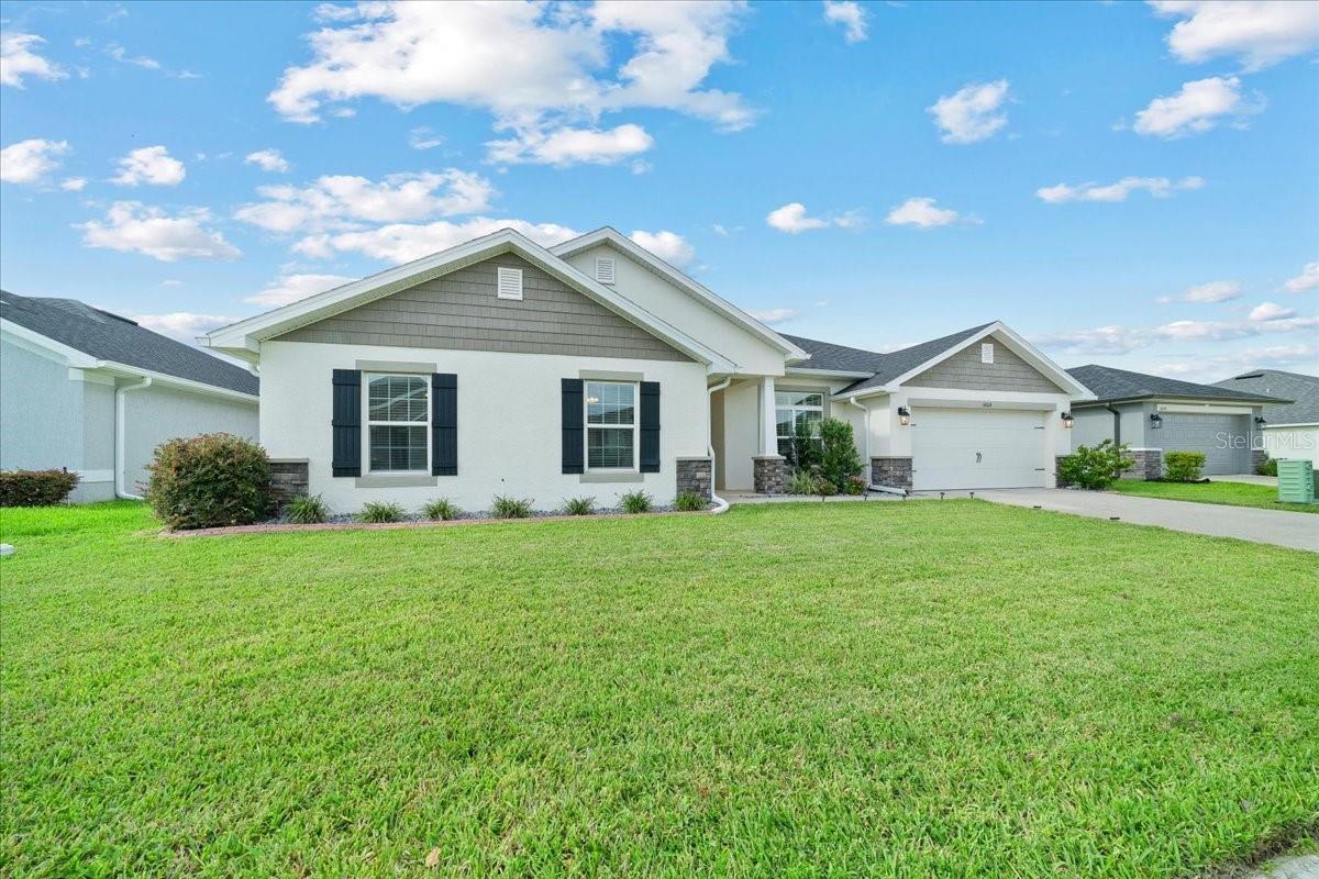 5864 SW 83RD LANE