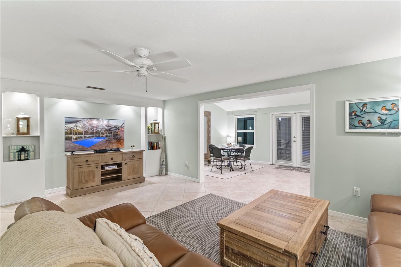 SIESTAS BAYSIDE WATERSIDE SOUTH - Residential