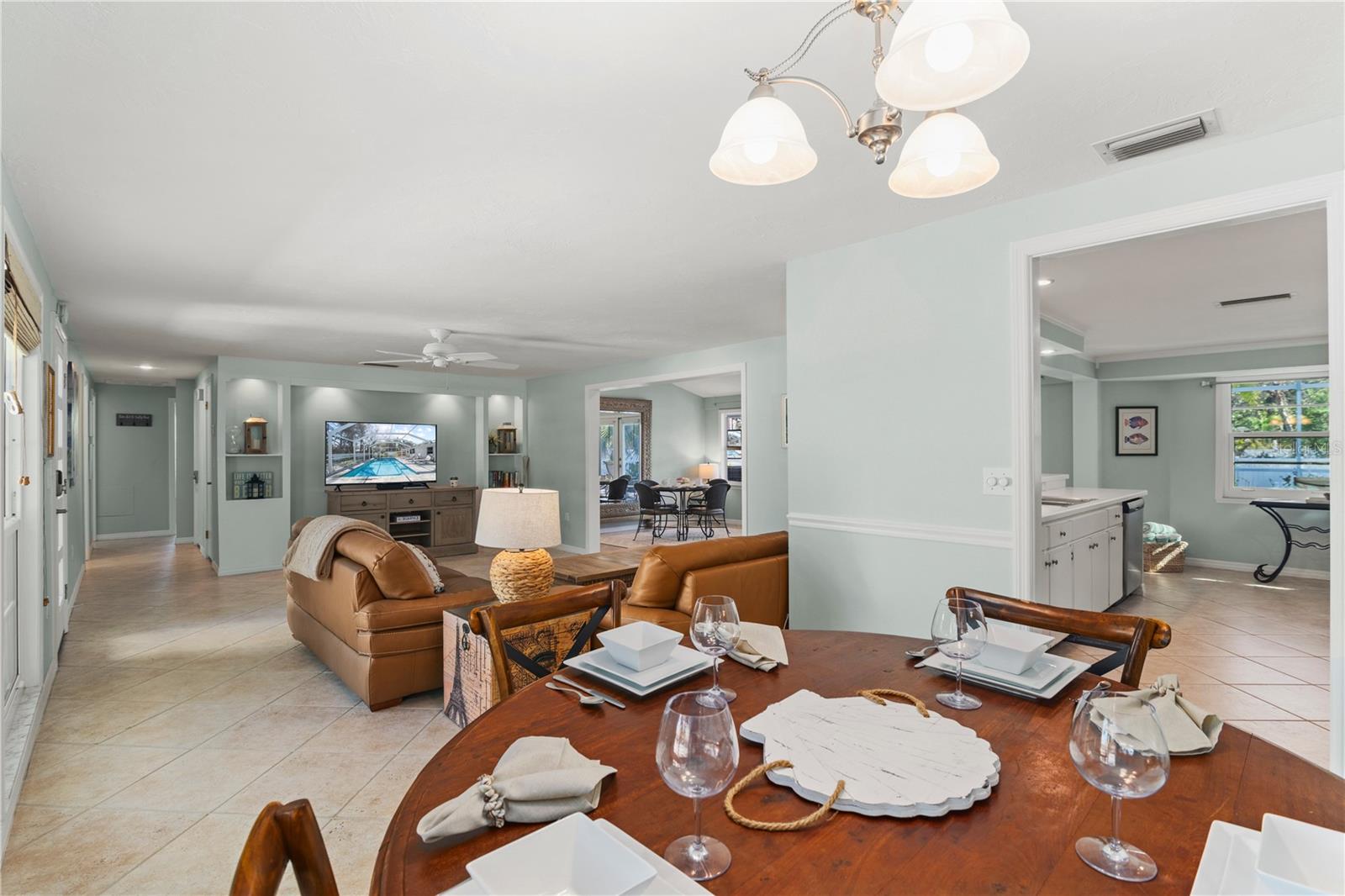 SIESTAS BAYSIDE WATERSIDE SOUTH - Residential