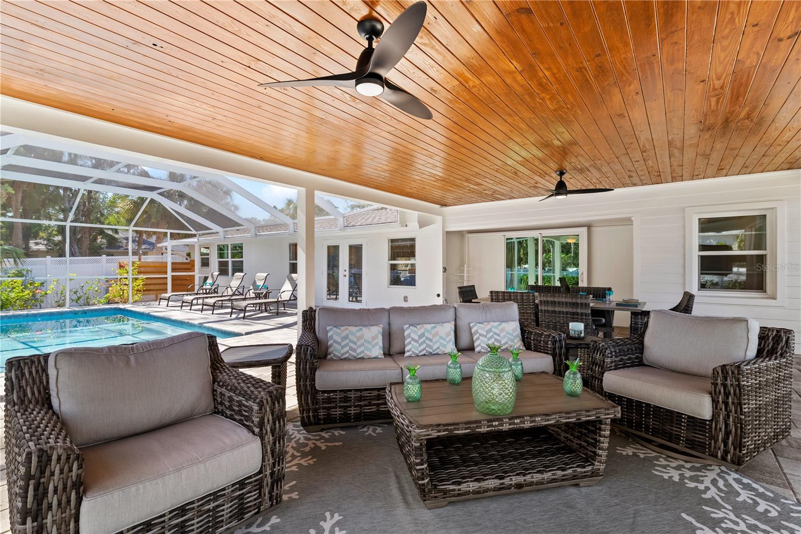 SIESTAS BAYSIDE WATERSIDE SOUTH - Residential