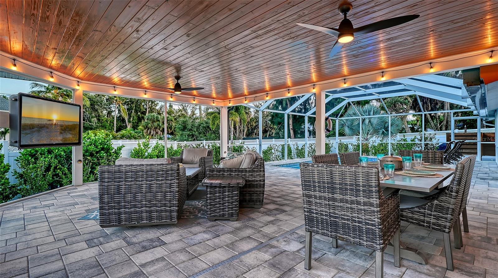 SIESTAS BAYSIDE WATERSIDE SOUTH - Residential