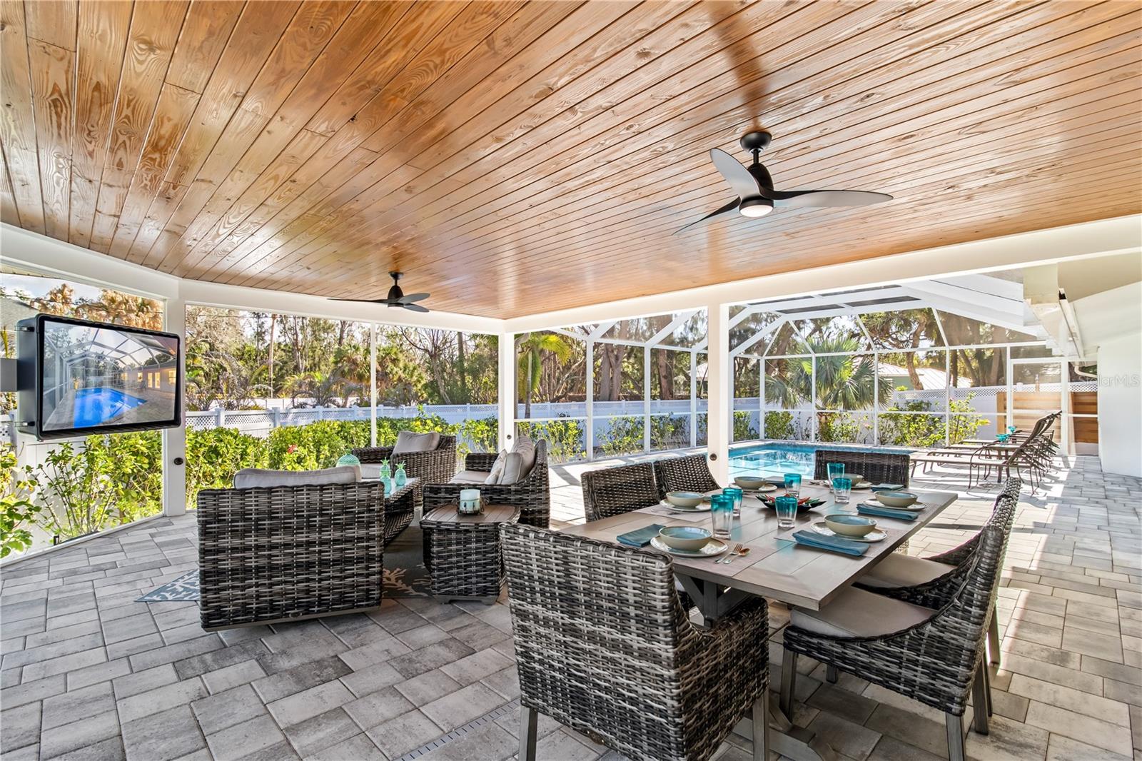 SIESTAS BAYSIDE WATERSIDE SOUTH - Residential