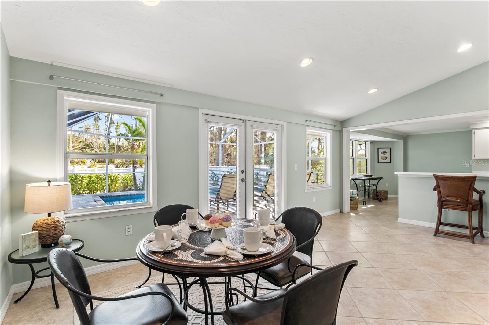 SIESTAS BAYSIDE WATERSIDE SOUTH - Residential